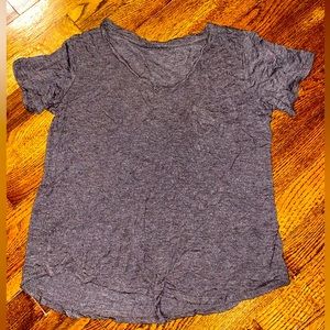 V-neck slouchy T-shirt